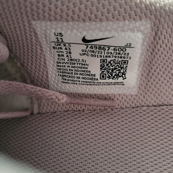 Size 11 W - Nike Court Royale 'Smoky Mauve' - Picture 7 of 7